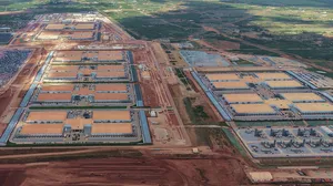 aerial view of crusoe ai data center campus in abilene, texas aerial view of crusoe ai data center campus in abilene, texas