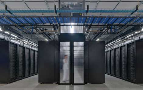 Video: Inside Facebook's Server Room