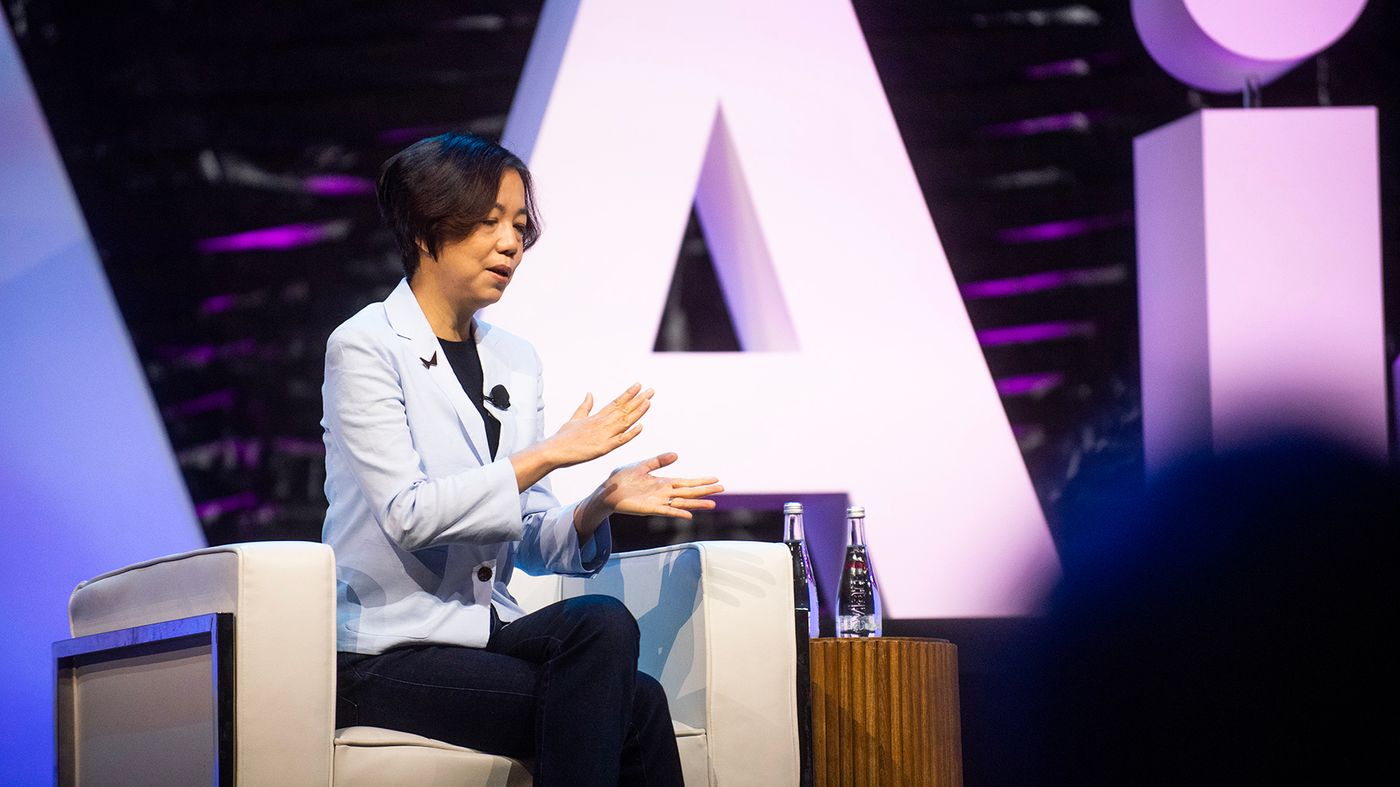 Hinton, Fei-Fei Li, and Andrew Ng Clash Over AI Risks and Regulation at Ai4