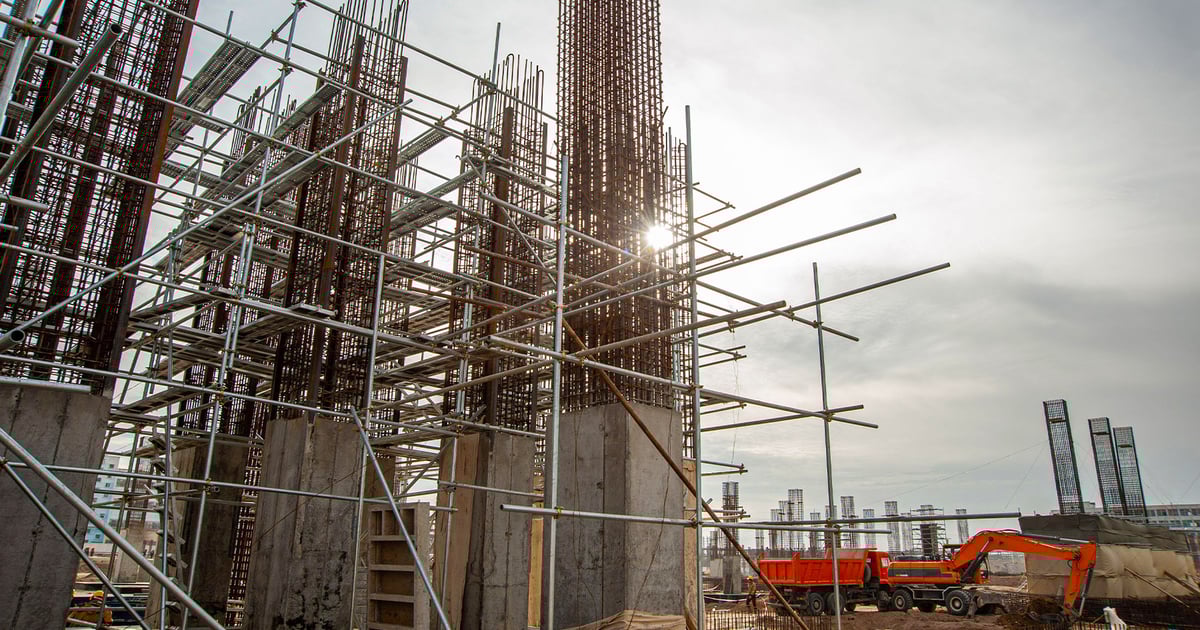 Building Sustainable Data Centers: Innovations in Construction and ...