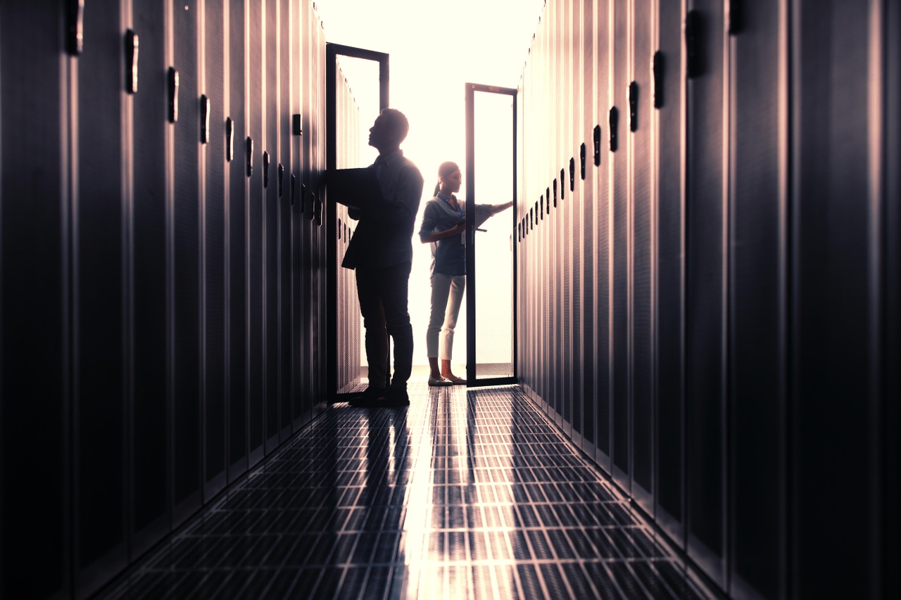 5 Essential Tips for Hiring Data Center Technicians 5 Essential Tips for Hiring Data Center Technicians