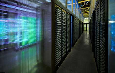 Server Facebook Facebook Data Center FAQ