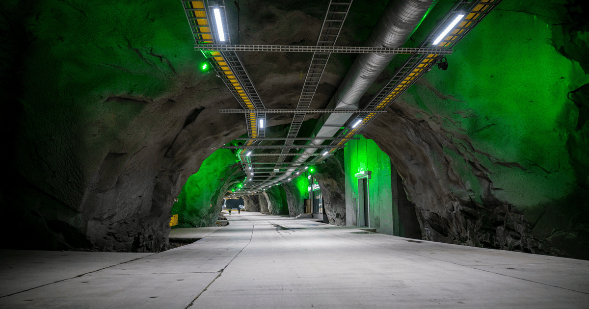 Underground Data Centers: Security, Cooling, and Complexity
