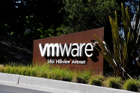 VMware Blends Data Center Management With VDI and Mobile