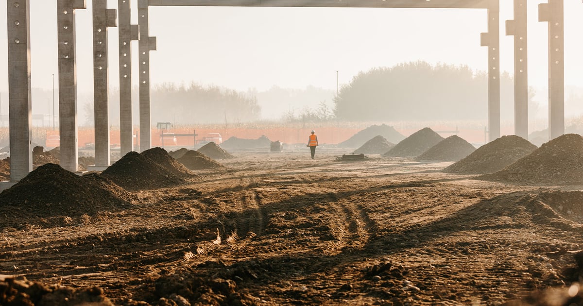 Land Banking: A Novel Strategy for Data Center Expansion