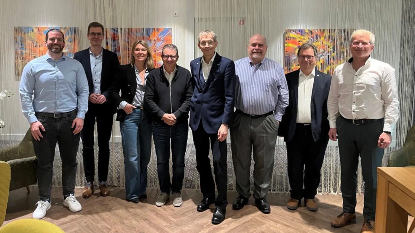 Participants_at_the_Joint_Board_meeting_between_Current_OS_and_the_Open_DC_Alliance.jpg Participants_at_the_Joint_Board_meeting_between_Current_OS_and_the_Open_DC_Alliance.jpg