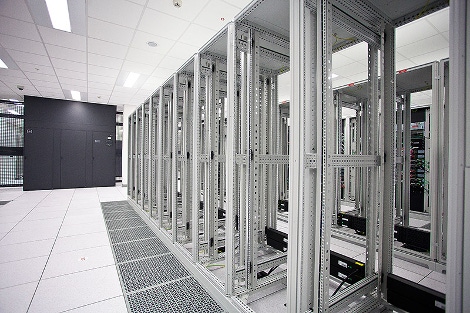 CenturyLink Commits to Data Center Efficiency Targets under Federal Challenge