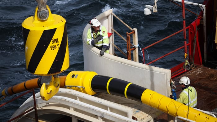 Subsea Guide Guide to Choosing the Right Open Source DCIM Tool for Your Data Center