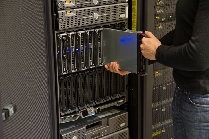Blade server install Blade server install