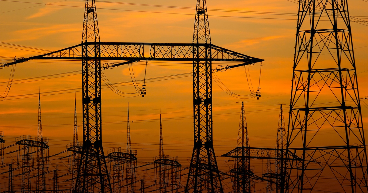 How Data Centers Work with Utilities to Improve Power Availability