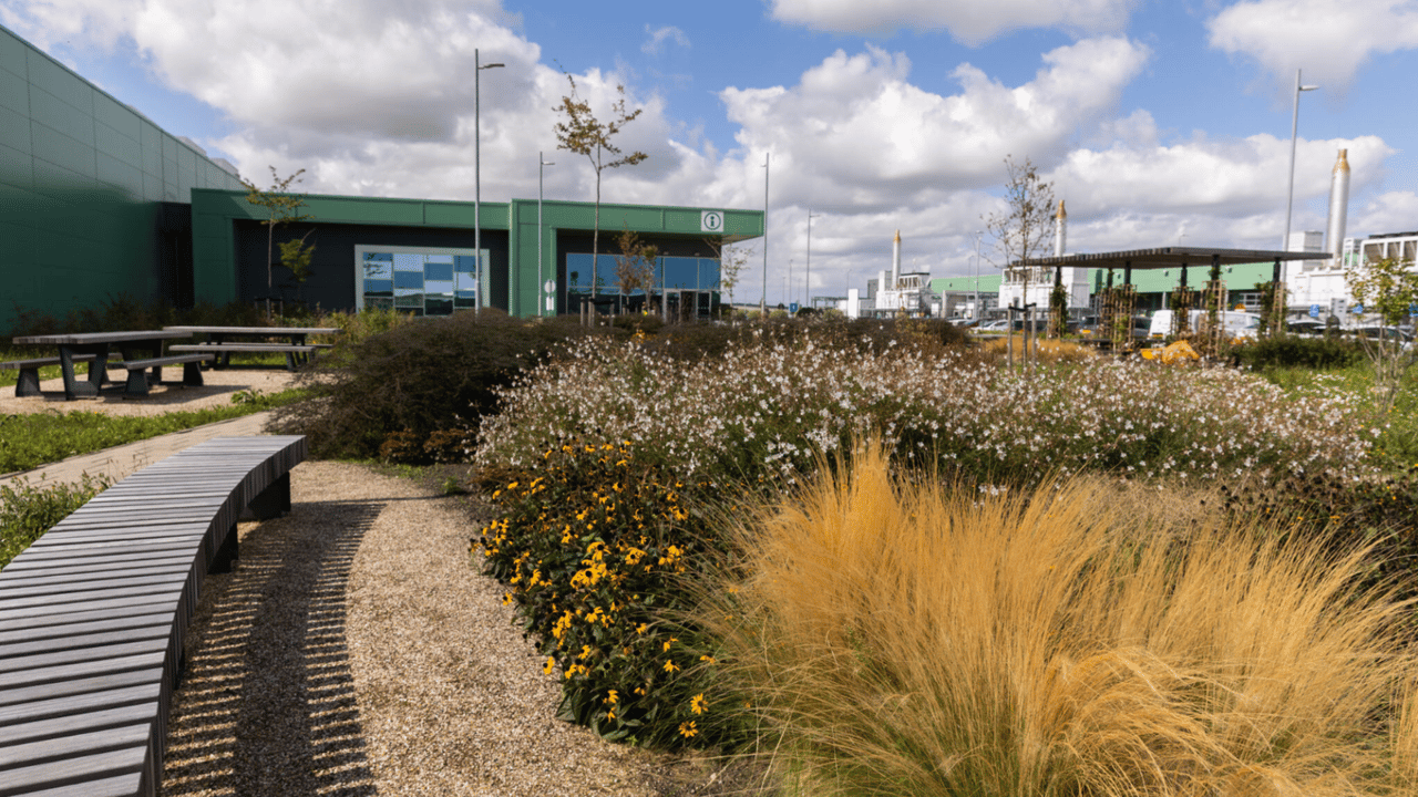 Can Data Center Design Choices Change Public Acceptance?