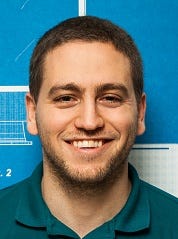 ori_20rafael_20headshot.jpg ori_20rafael_20headshot.jpg