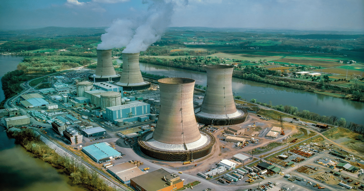 How Realistic Is Nuclear Power for AI Data Centers?