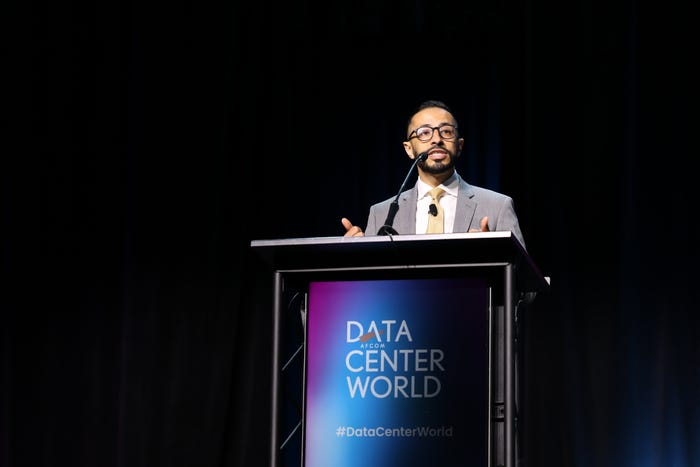 Dr Rian Bahran speaking at Data Center World 2024