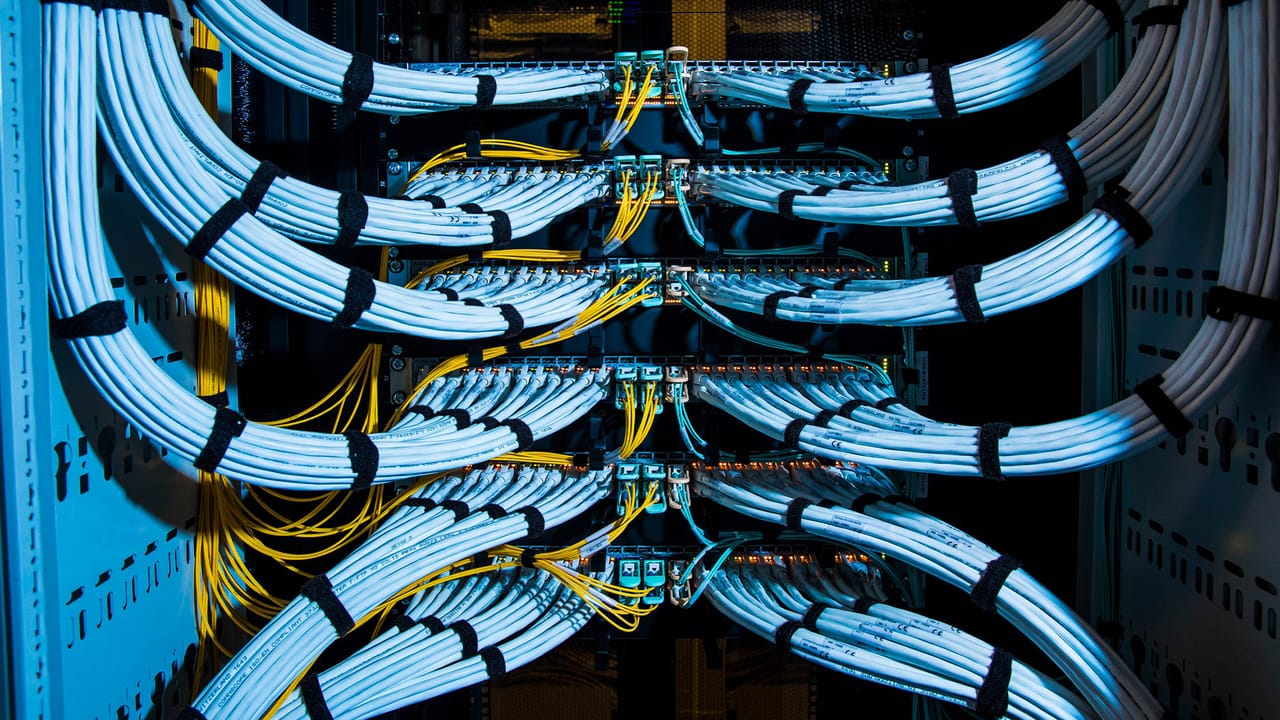 What is an FPGA? Definition, Types, Programming, and More