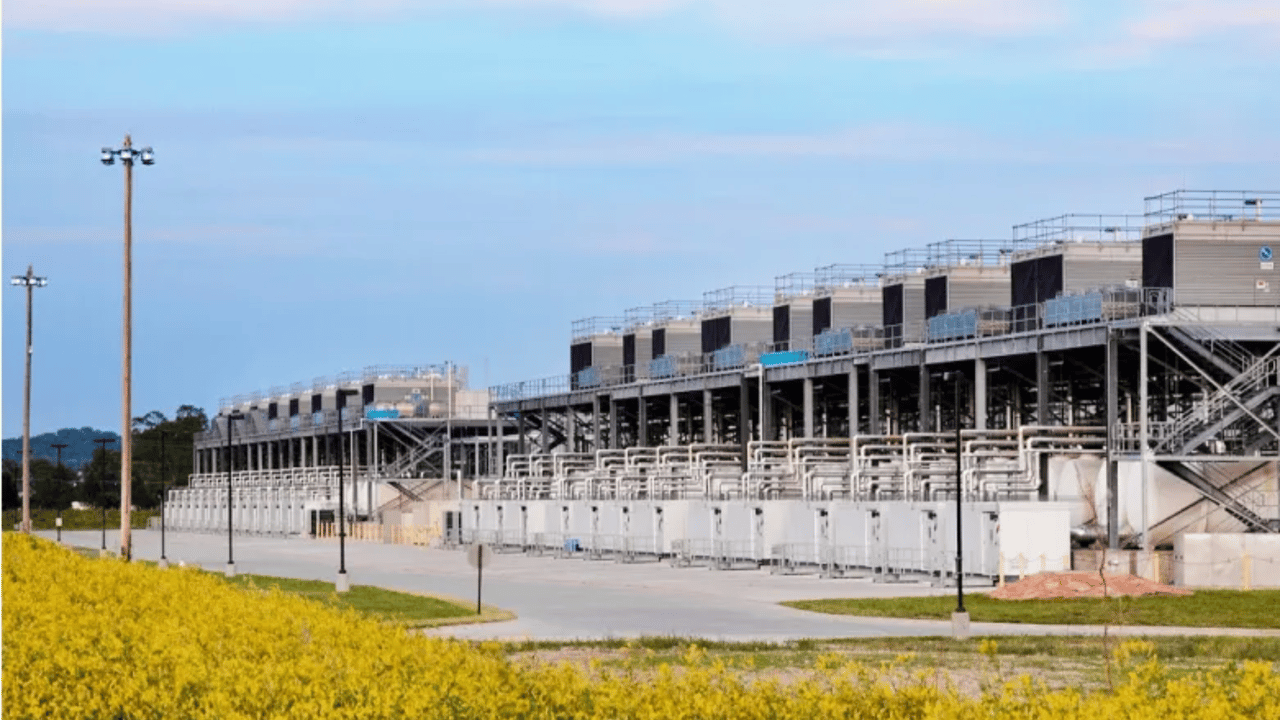 Google data center Google data center