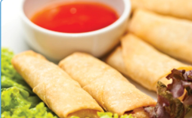 Tuna and corn spring rolls with dipping sauce