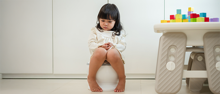 Ini Frekuensi BAB pada Anak yang Moms Perlu Tahu