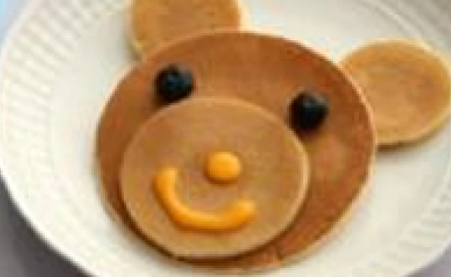 Pancake art in the shape of a bear