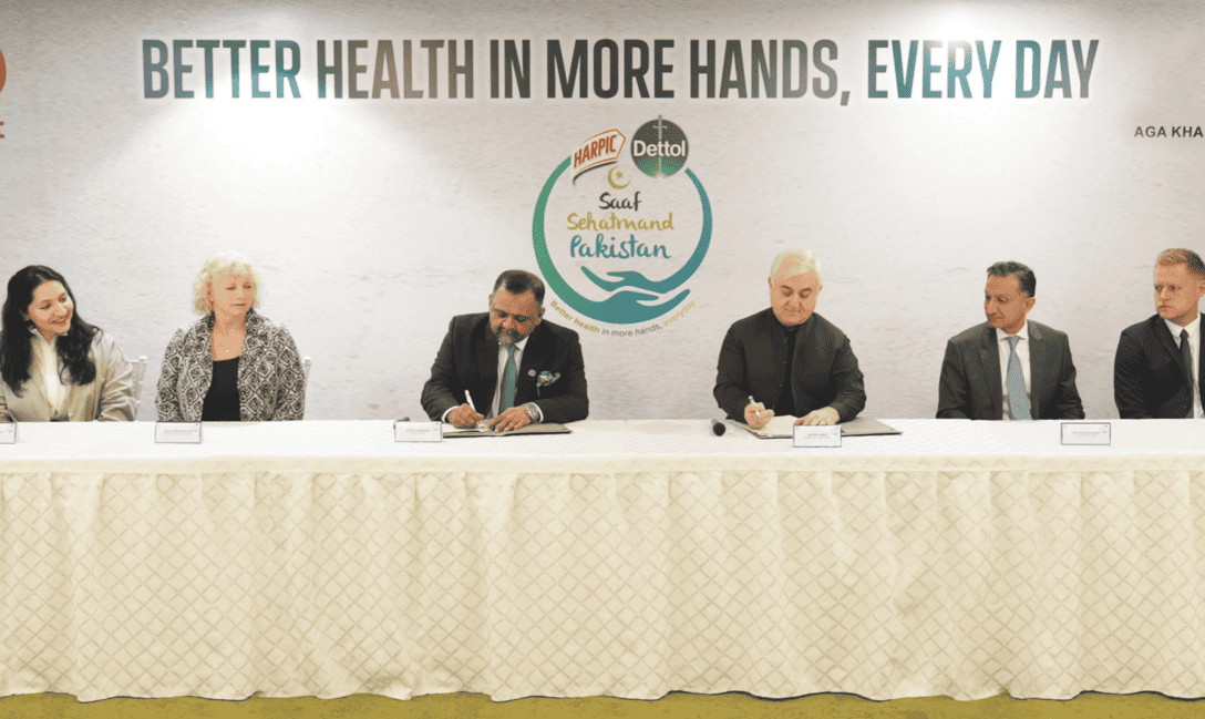A Reckitt partnership event in Pakistan promoting “Better Health in More Hands, Every Day.”