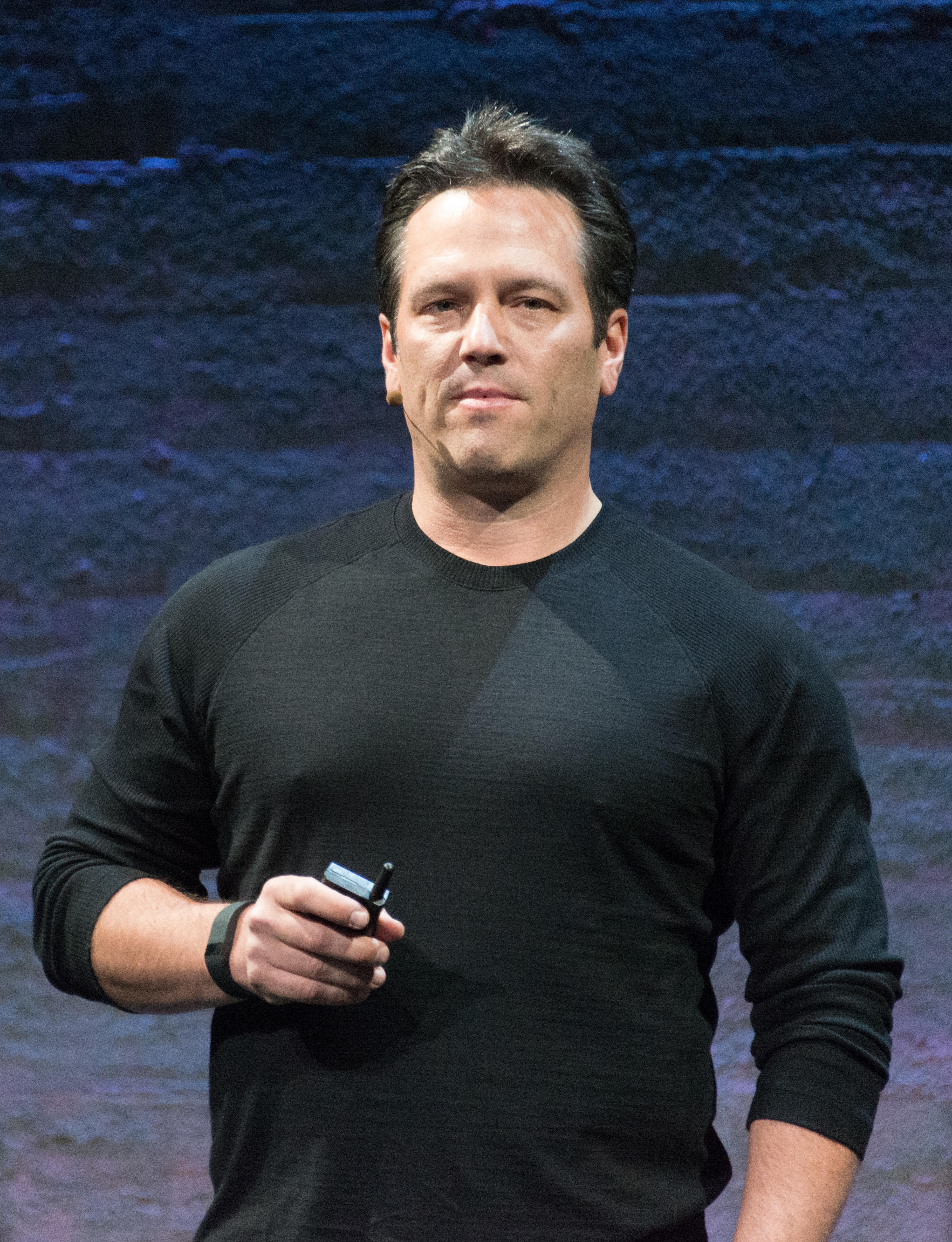 GUERRA DE CONSOLES NÃO É POSITIVO PARA O MERCADO, DIZ PHIL SPENCER 