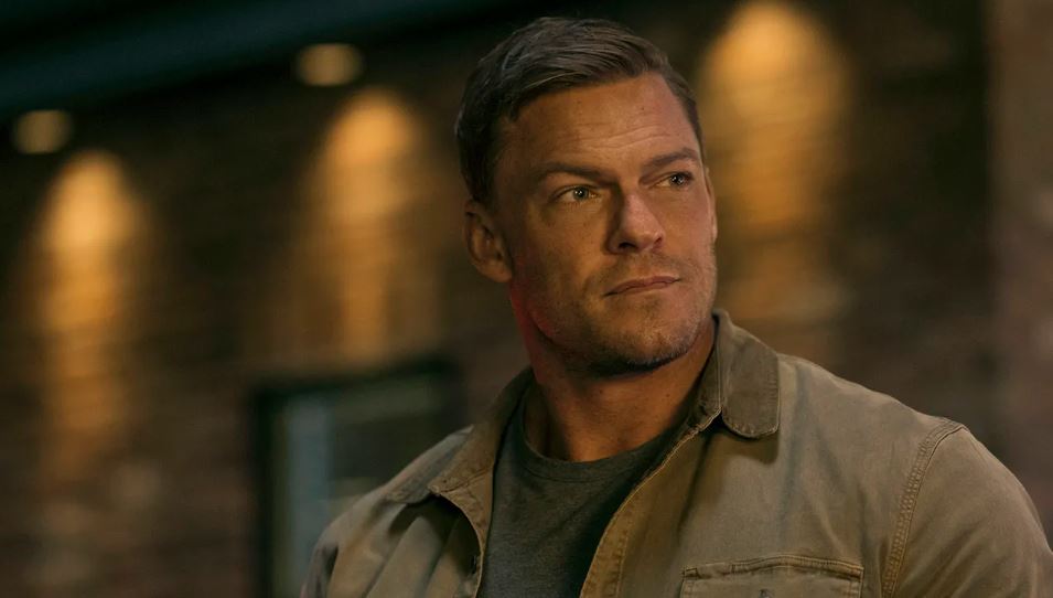 Reacher star Alan Ritchson says he attempted suicide after being sexually  assaulted while modelling