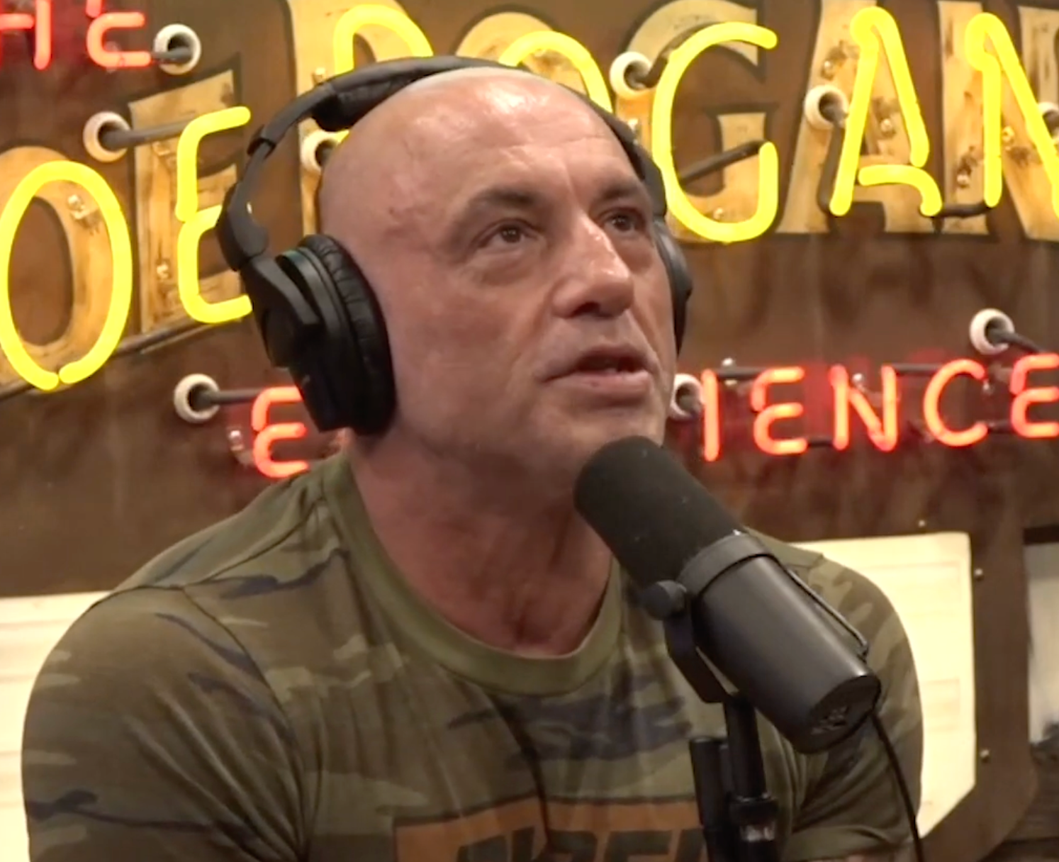 Oliver Anthony Touches On Why He Thinks His Viral Song Spoke To So Many On  Joe Rogan Podcast