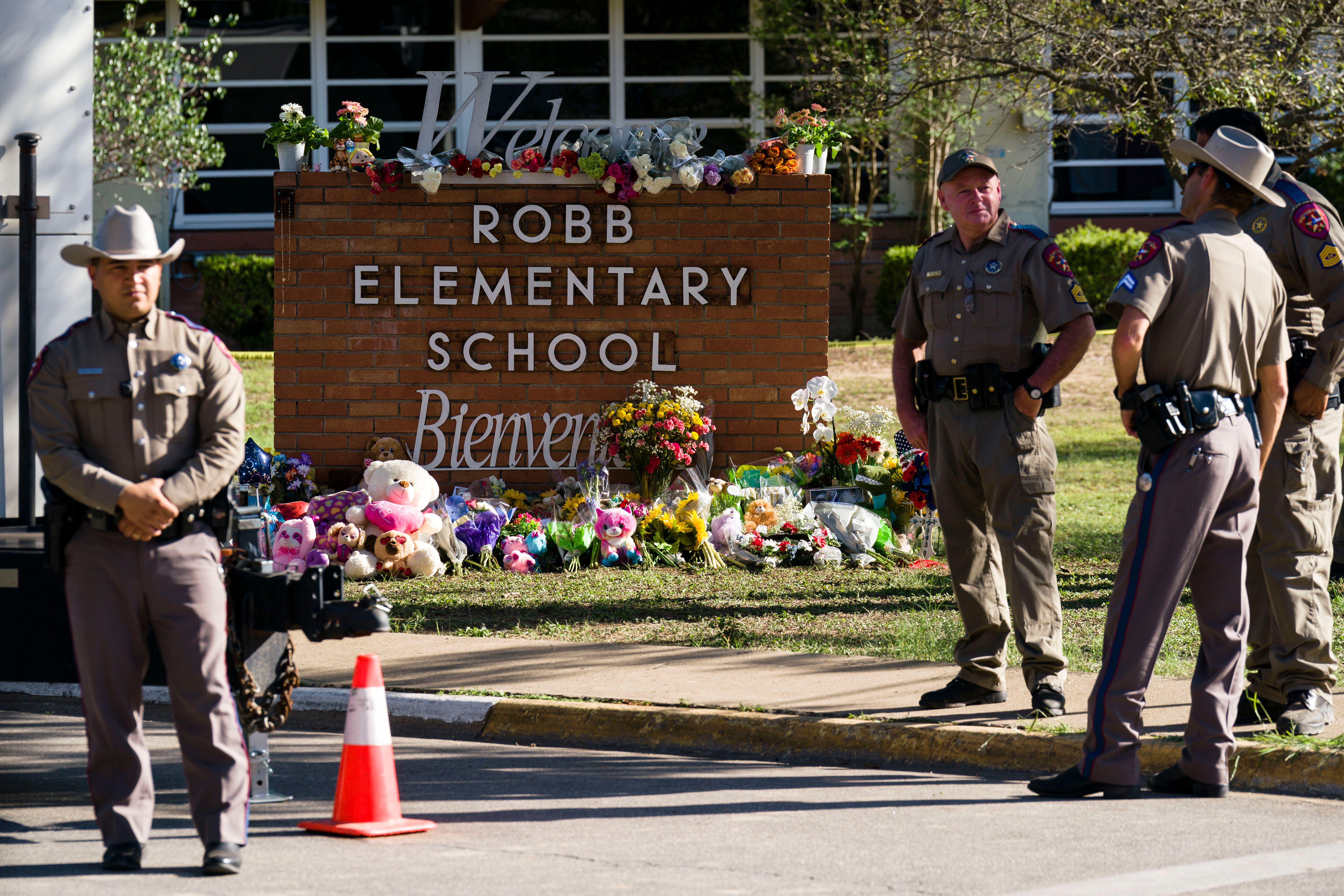 Stranger Things' adds warning card at start of season 4 following deadly  Uvalde shooting