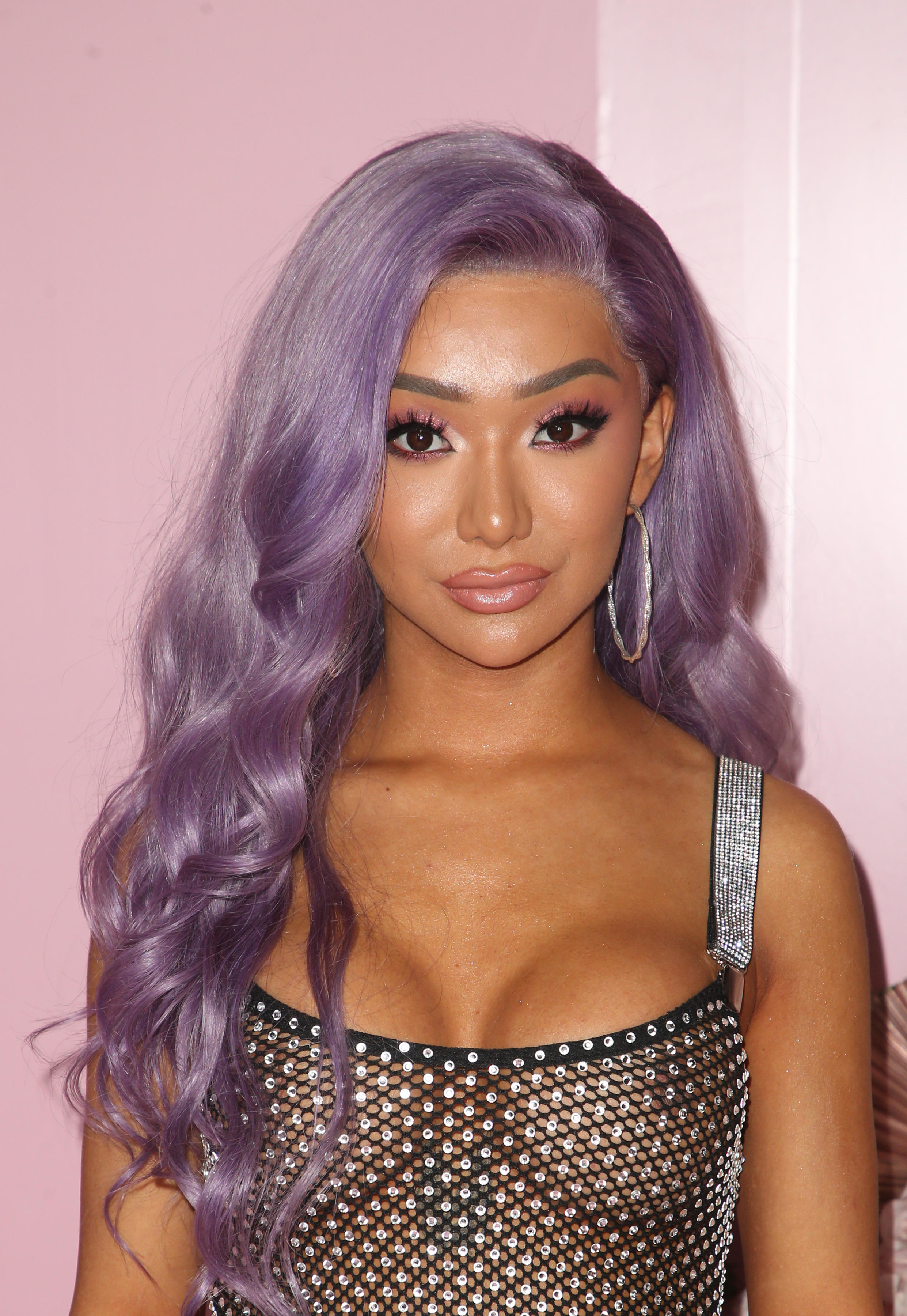 Trans influencer Nikita Dragun held in mens jail after arrest - Celebrity  - UNILAD