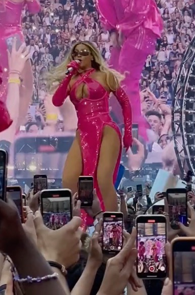 beyonce pink dress malfunction Beyonce Wardrobe Malfunction TikTok