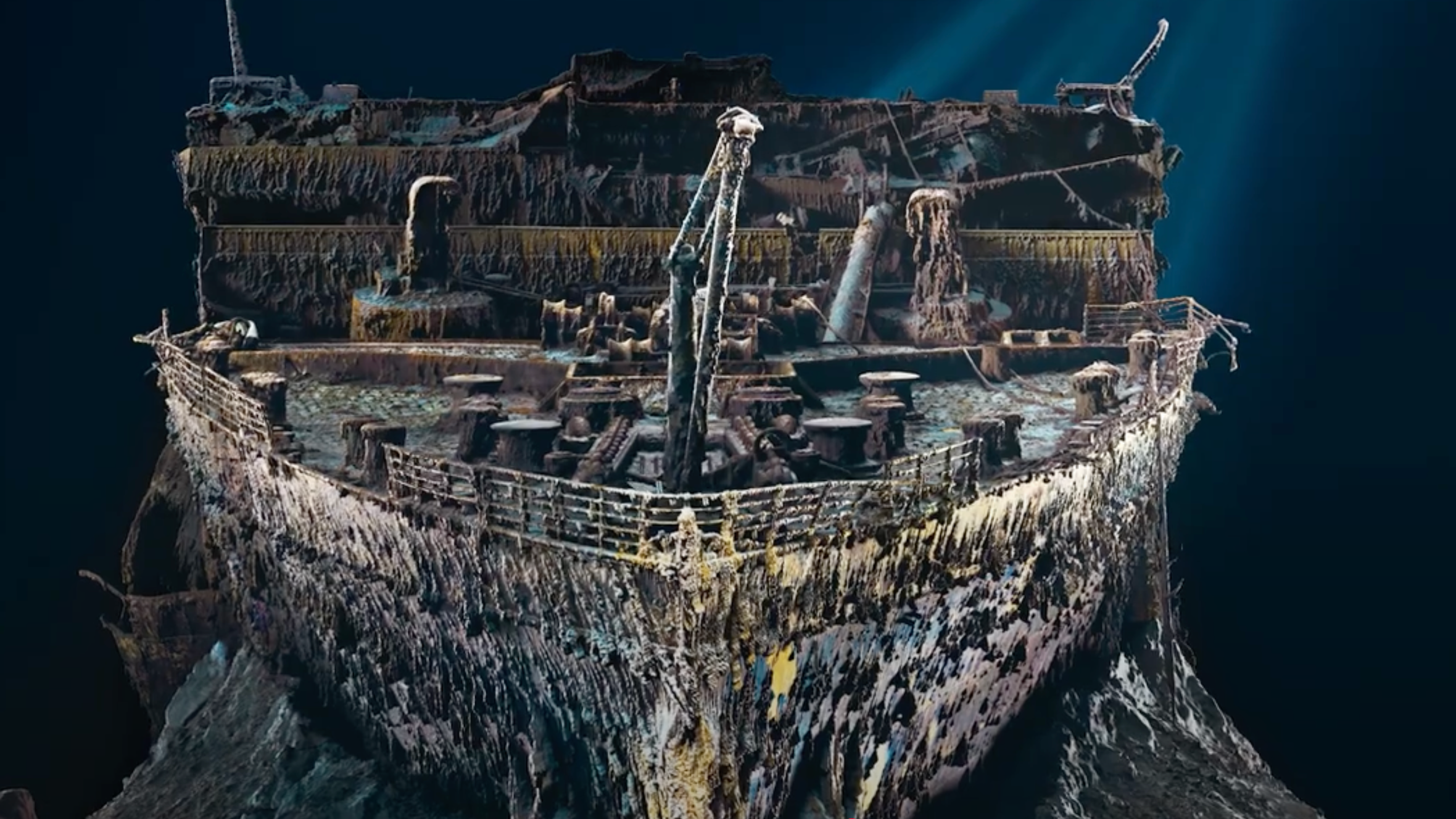 First-ever 3D scans of the Titanic reveal new details of ship's final hours 113  years ago