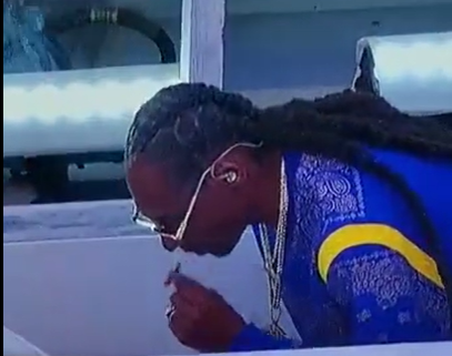 Snoop Dogg smokes weed ahead of Super Bowl 2022 halftime show