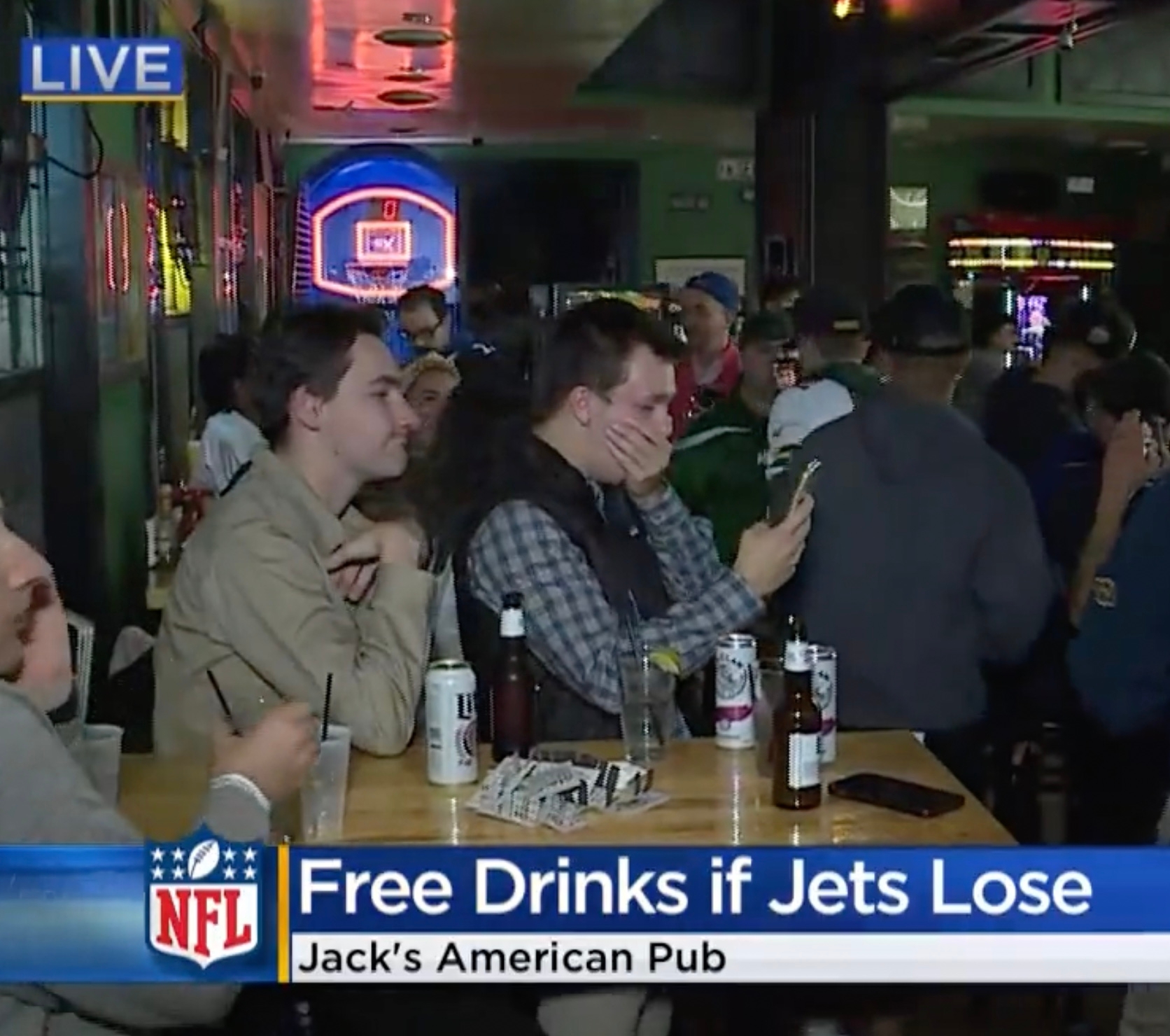 Fans Bet Their Bar Tabs on the Jets Losing. It Wasn't a Safe Bet