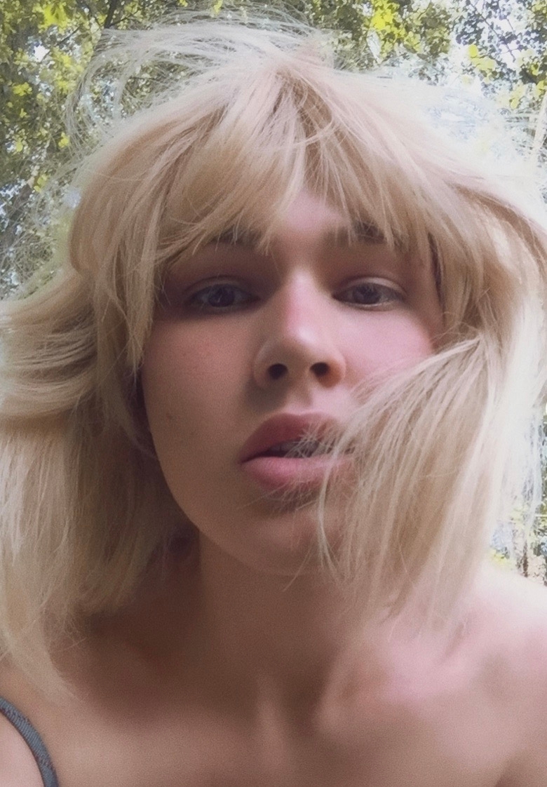 Rus tiliga tarjima bilan porno sayt