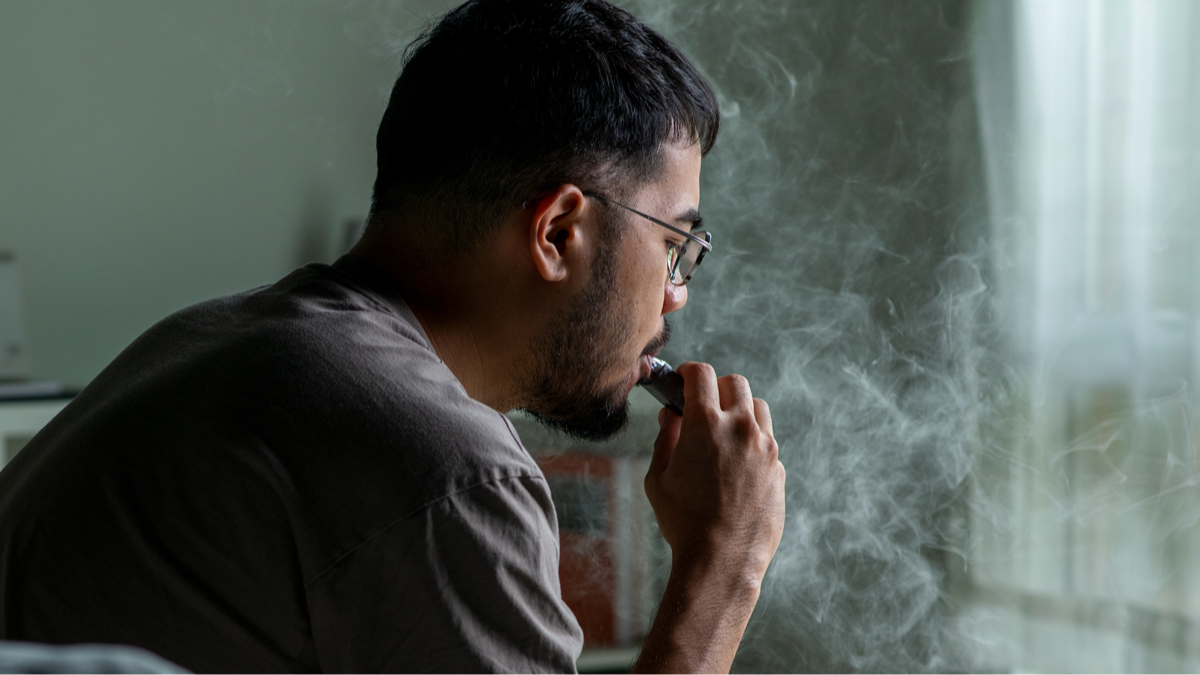 elfbar nachfüll pod läuft aus Thailand Tourist Bans & Laws 2026: Vaping, Weed & Fines main image 1