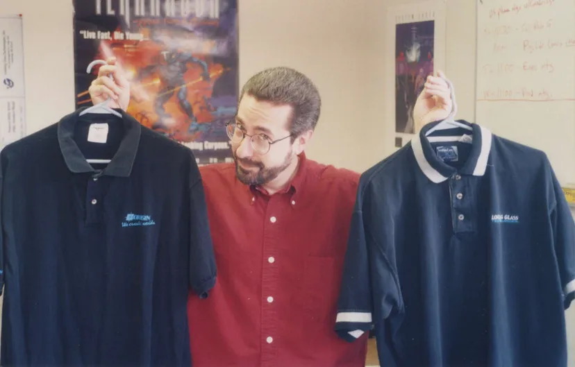 Warren_Spector_Red_Shirt.jpg