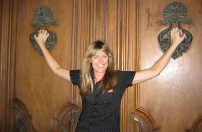 laura400.jpg