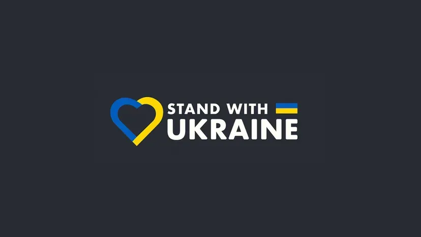 The Stand พร้อมโลโก้กองทุนยูเครน