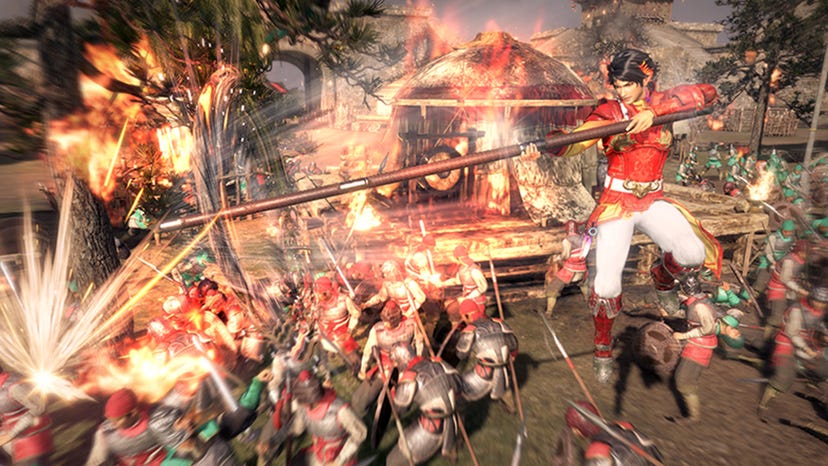 A frantic battle taking place in Dynasty Warriors 9