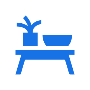 Escritorio limpio y desinfectado para las tareas