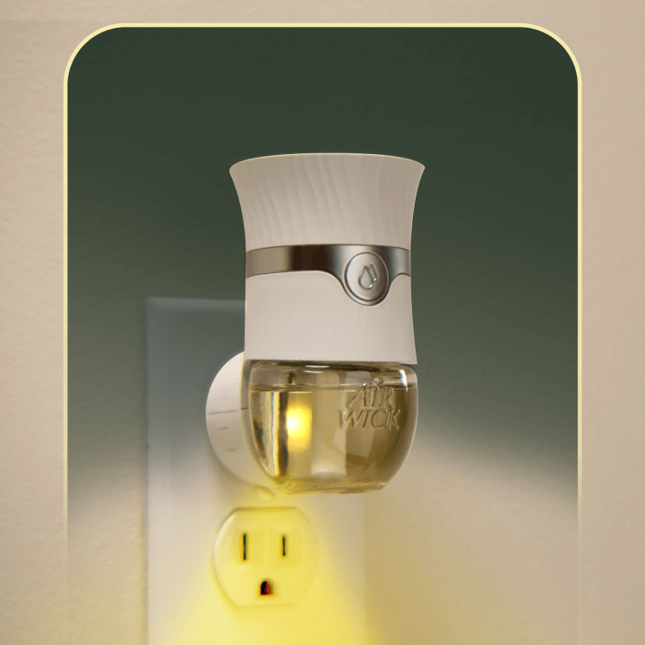 Air Wick Plug in, Vibrant Scented Oils