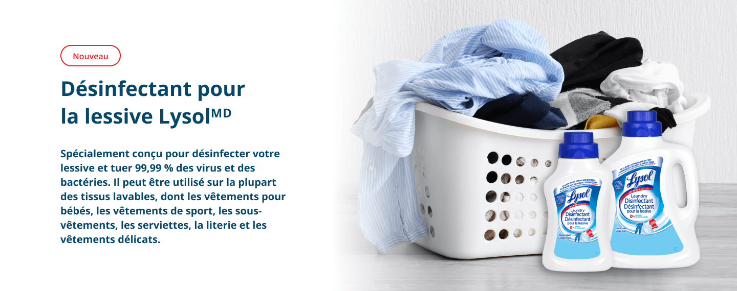 Panier à linge rempli de vêtements à côté du désinfectant pour lessive Lysol - Fraîcheur du linge