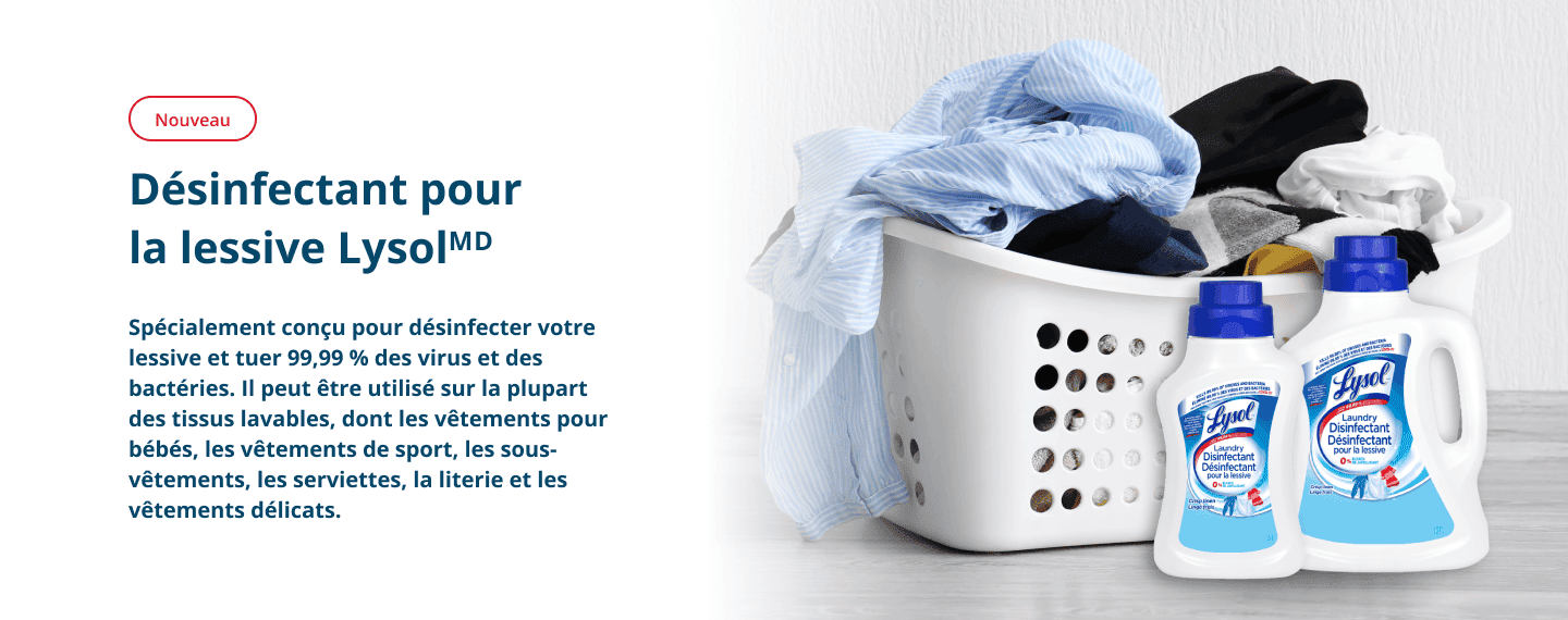 Panier à linge rempli de vêtements à côté du désinfectant pour lessive Lysol - Fraîcheur du linge