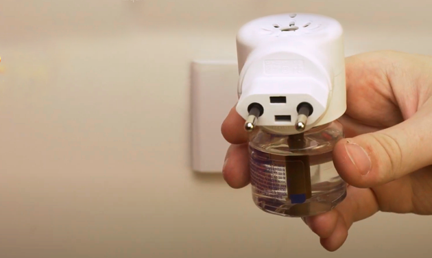 Como usar o Repelente Elétrico Líquido