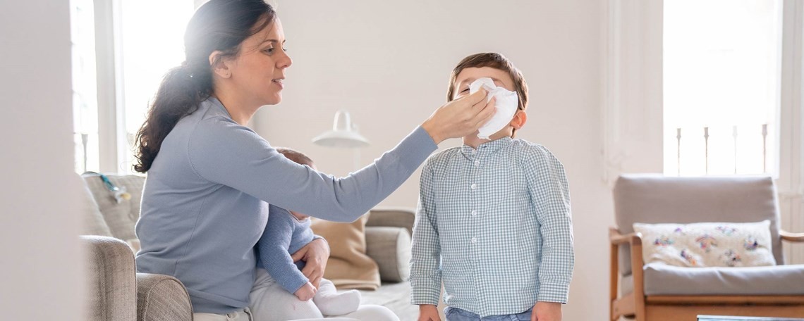 Lysol® | 7 consejos para ayudar a proteger a tu familia