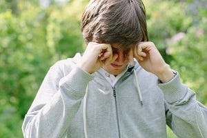 Putting contact lens in eye