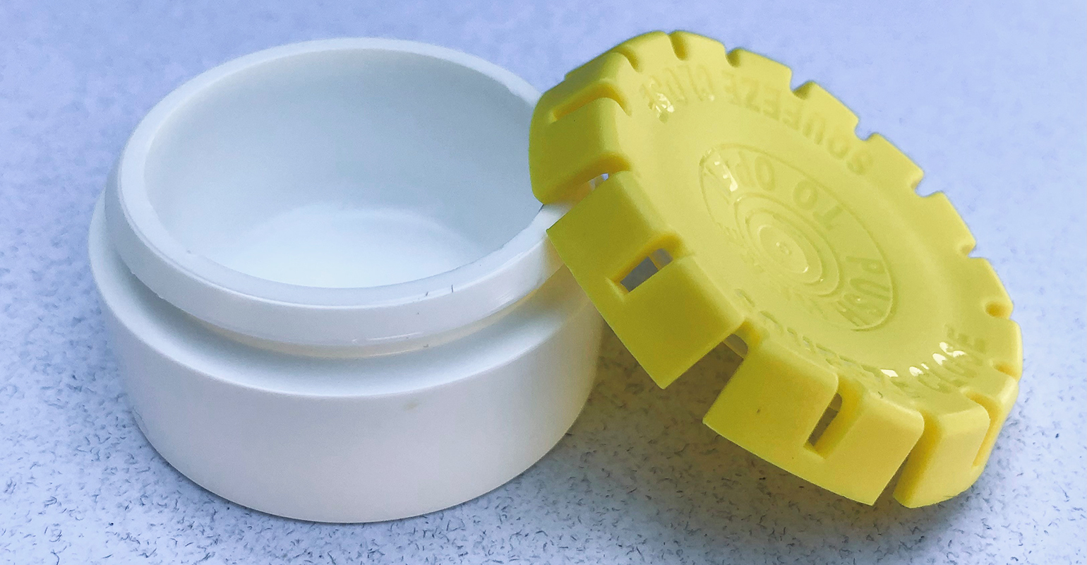 Ingenious CR Closure Unlocks with One Finger