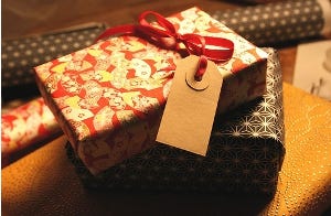 300078-Christmas_package.jpg
