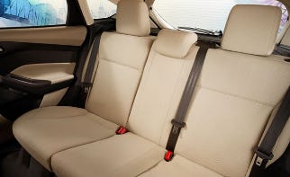 295433-Ford_Focus_Electric_seats.jpg
