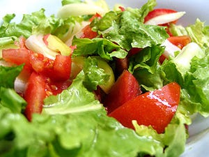 New coded labels let Kroger salads give more info